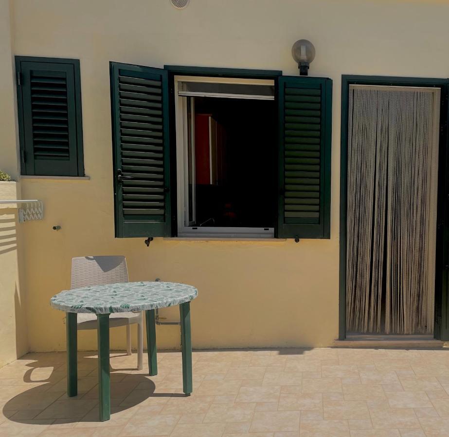 La Rondine Bed And Breakfast Uggiano La Chiesa Buitenkant foto